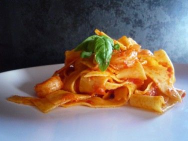 pappardelle z krewetkami