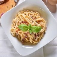 Spaghetti Carbonara na talerzu